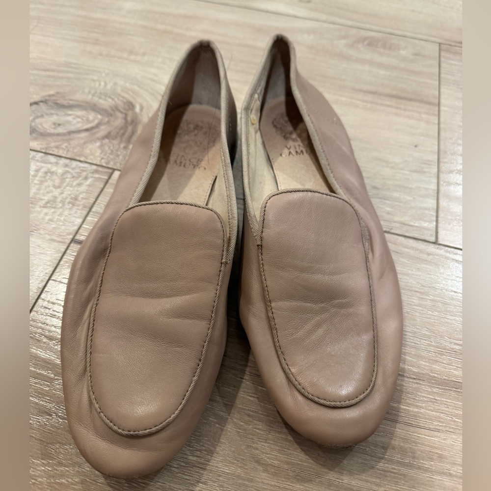 Vince Camuto loafers nude size 6.5